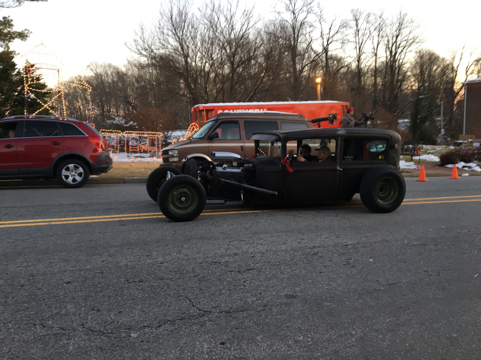 DRB 1211 Parade 45.JPG